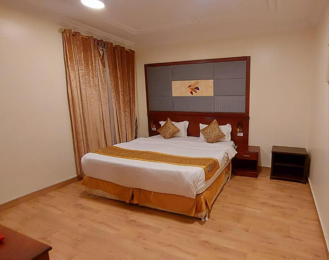Laylat Wed Aparthotel Dzsidda Kültér fotó
